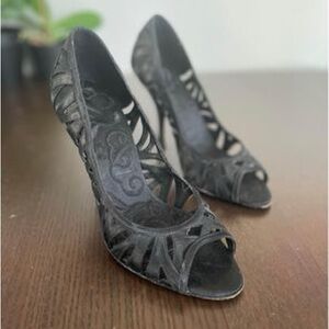 Badgley Mischka Satin Peep-toe Pumps - Size 7